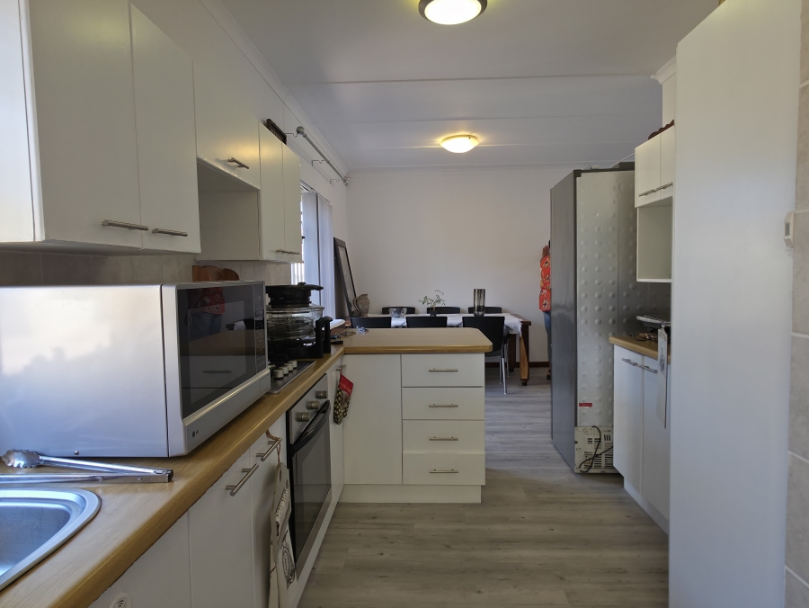 3 Bedroom Property for Sale in Jeffreys Bay Central Eastern Cape